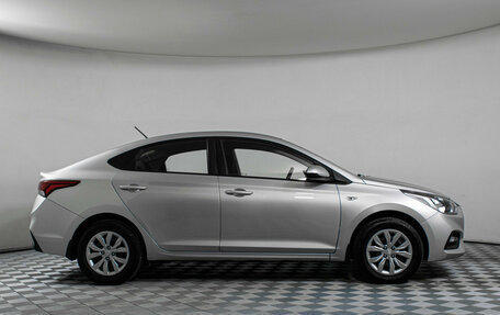 Hyundai Solaris II рестайлинг, 2018 год, 1 033 000 рублей, 4 фотография