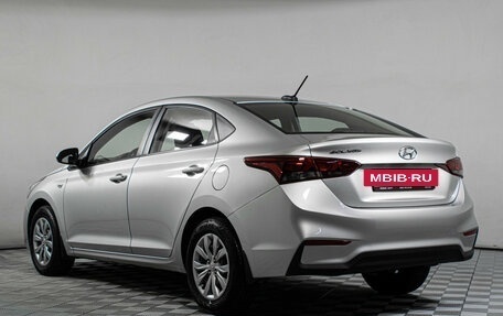 Hyundai Solaris II рестайлинг, 2018 год, 1 033 000 рублей, 7 фотография