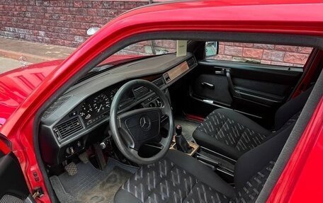 Mercedes-Benz 190 (W201), 1985 год, 800 000 рублей, 11 фотография