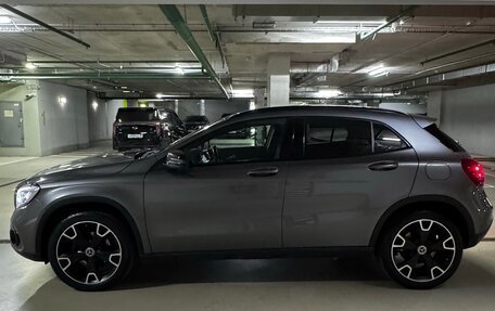Mercedes-Benz GLA, 2019 год, 2 400 000 рублей, 5 фотография