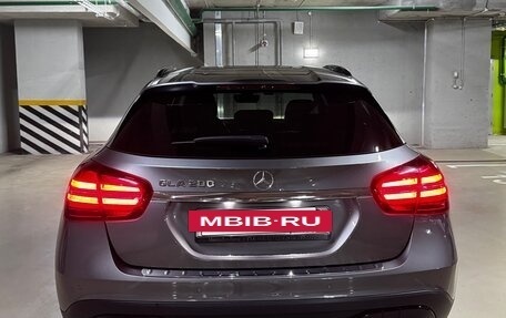 Mercedes-Benz GLA, 2019 год, 2 400 000 рублей, 6 фотография