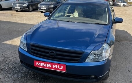 Nissan Cefiro IV (J31), 2003 год, 650 000 рублей, 2 фотография