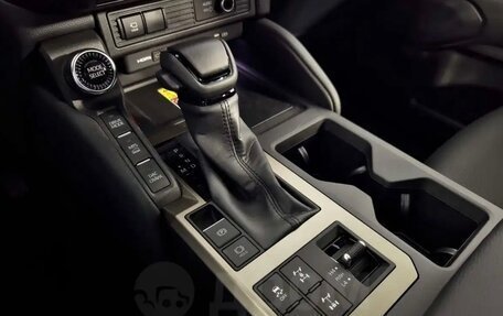 Toyota Land Cruiser Prado, 2024 год, 9 200 000 рублей, 6 фотография