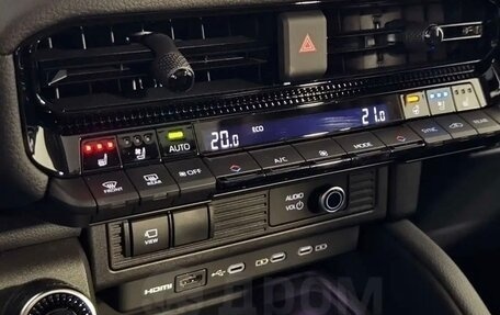 Toyota Land Cruiser Prado, 2024 год, 9 200 000 рублей, 5 фотография