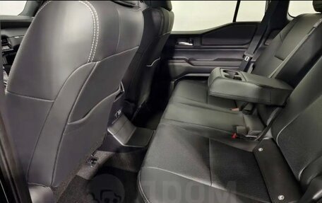 Toyota Land Cruiser Prado, 2024 год, 9 200 000 рублей, 10 фотография
