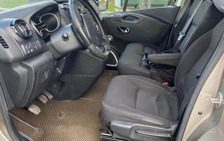 Opel Vivaro B, 2016 год, 9 фотография