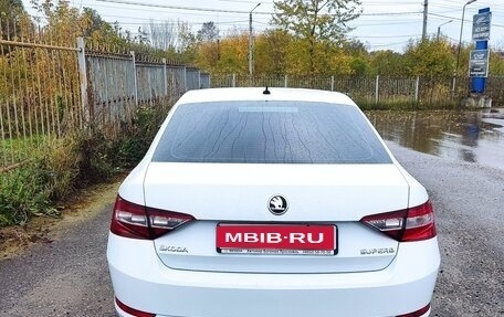 Skoda Superb III рестайлинг, 2016 год, 920 000 рублей, 1 фотография