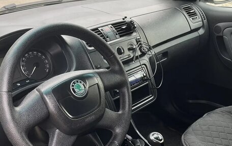 Skoda Fabia II, 2010 год, 480 000 рублей, 6 фотография