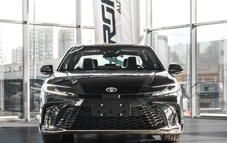 Toyota Camry, 2026 год, 4 500 000 рублей, 2 фотография
