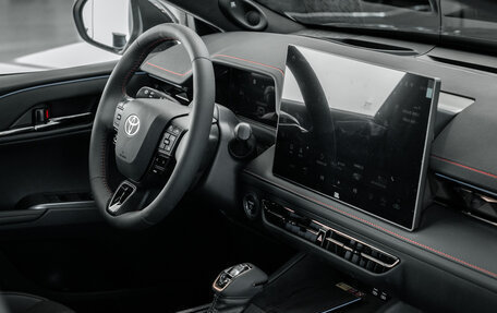 Toyota Camry, 2026 год, 4 500 000 рублей, 17 фотография
