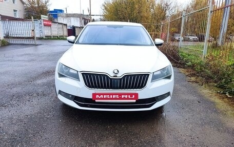 Skoda Superb III рестайлинг, 2016 год, 920 000 рублей, 13 фотография