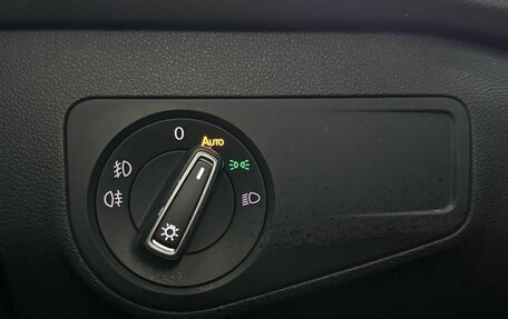 Volkswagen Tiguan II, 2018 год, 2 590 000 рублей, 21 фотография