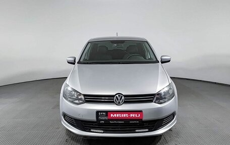 Volkswagen Polo VI (EU Market), 2013 год, 815 000 рублей, 2 фотография