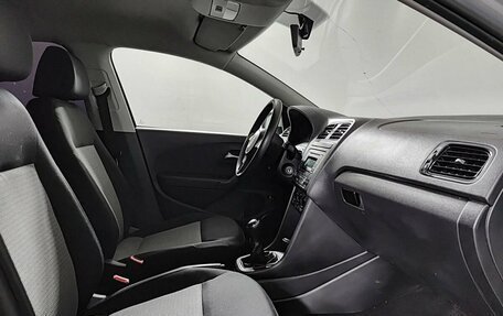Volkswagen Polo VI (EU Market), 2013 год, 815 000 рублей, 13 фотография