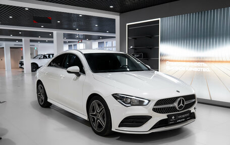 Mercedes-Benz CLA, 2022 год, 3 630 000 рублей, 2 фотография