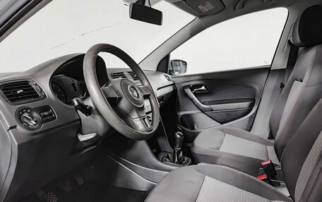 Volkswagen Polo VI (EU Market), 2013 год, 815 000 рублей, 20 фотография
