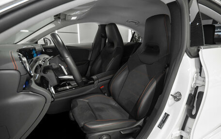 Mercedes-Benz CLA, 2022 год, 3 630 000 рублей, 11 фотография