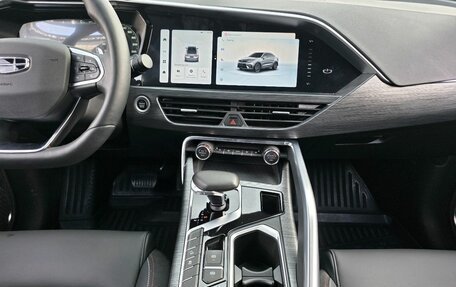 Geely Tugella FY11, 2023 год, 2 950 000 рублей, 24 фотография