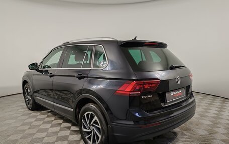 Volkswagen Tiguan II, 2018 год, 2 149 000 рублей, 7 фотография
