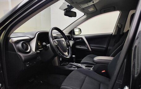 Toyota RAV4, 2016 год, 2 200 000 рублей, 20 фотография