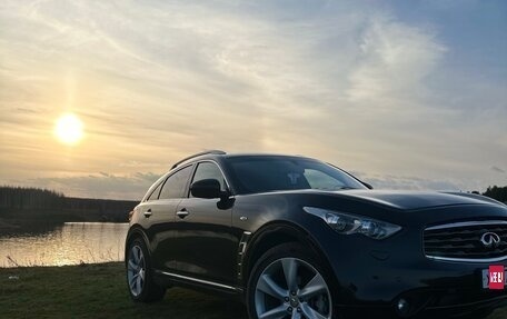 Infiniti FX II, 2009 год, 1 950 000 рублей, 1 фотография