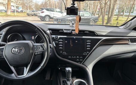 Toyota Camry, 2020 год, 2 790 000 рублей, 7 фотография