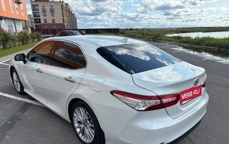 Toyota Camry, 2020 год, 2 790 000 рублей, 5 фотография