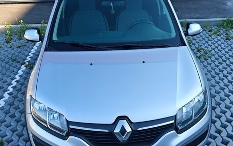 Renault Sandero II рестайлинг, 2016 год, 1 139 000 рублей, 10 фотография