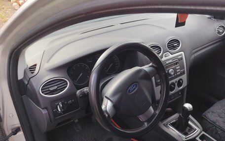 Ford Focus II рестайлинг, 2005 год, 339 000 рублей, 6 фотография