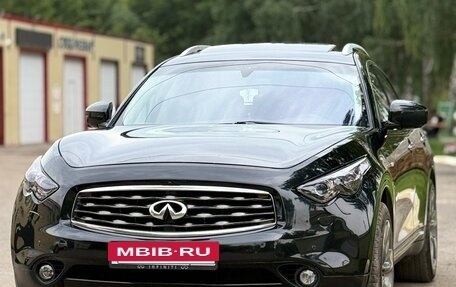 Infiniti FX II, 2009 год, 1 950 000 рублей, 2 фотография