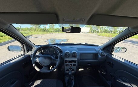 Renault Logan I, 2009 год, 410 000 рублей, 21 фотография