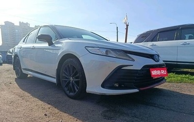 Toyota Camry, 2022 год, 3 560 000 рублей, 1 фотография