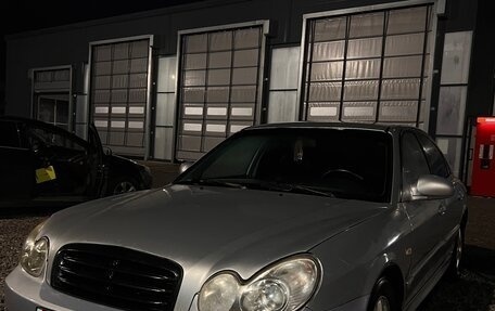 Hyundai Sonata IV рестайлинг, 2005 год, 200 000 рублей, 1 фотография