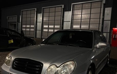Hyundai Sonata IV рестайлинг, 2005 год, 200 000 рублей, 1 фотография