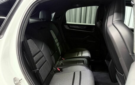 Porsche Cayenne III, 2024 год, 14 494 000 рублей, 32 фотография