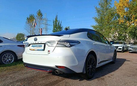 Toyota Camry, 2022 год, 3 560 000 рублей, 3 фотография