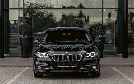 BMW 5 серия, 2016 год, 1 825 000 рублей, 2 фотография