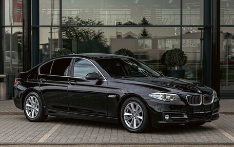 BMW 5 серия, 2016 год, 1 825 000 рублей, 3 фотография