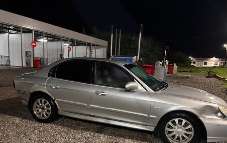 Hyundai Sonata IV рестайлинг, 2005 год, 200 000 рублей, 2 фотография
