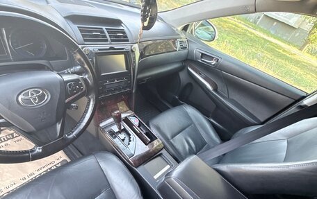 Toyota Camry, 2014 год, 1 700 000 рублей, 8 фотография