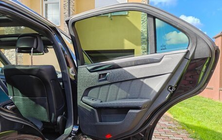 Mercedes-Benz E-Класс, 2011 год, 1 790 000 рублей, 5 фотография