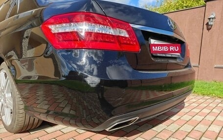 Mercedes-Benz E-Класс, 2011 год, 1 790 000 рублей, 2 фотография