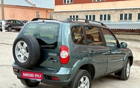 Chevrolet Niva I рестайлинг, 2010 год, 529 000 рублей, 7 фотография