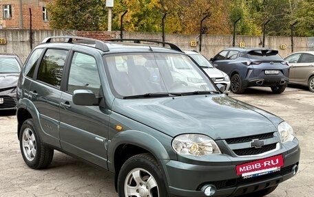 Chevrolet Niva I рестайлинг, 2010 год, 529 000 рублей, 9 фотография