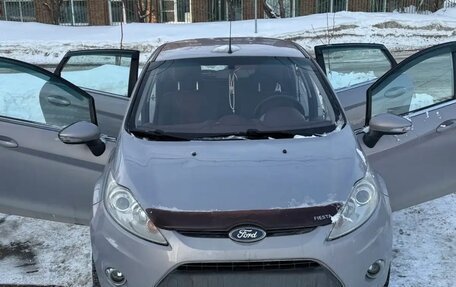Ford Fiesta, 2011 год, 580 000 рублей, 4 фотография