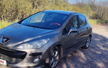Peugeot 308 II, 2010 год, 330 000 рублей, 2 фотография
