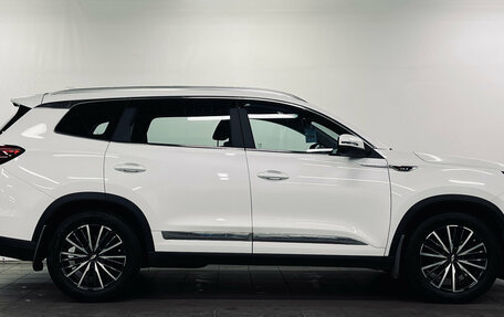 Chery Tiggo 8 Pro, 2021 год, 1 650 000 рублей, 3 фотография