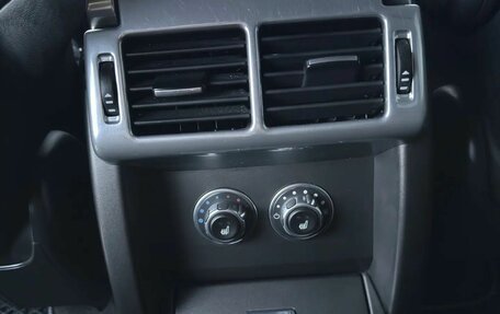 Land Rover Range Rover III, 2011 год, 2 500 000 рублей, 14 фотография