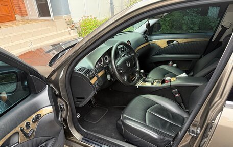 Mercedes-Benz E-Класс, 2008 год, 1 390 000 рублей, 9 фотография