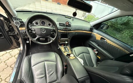 Mercedes-Benz E-Класс, 2008 год, 1 390 000 рублей, 8 фотография